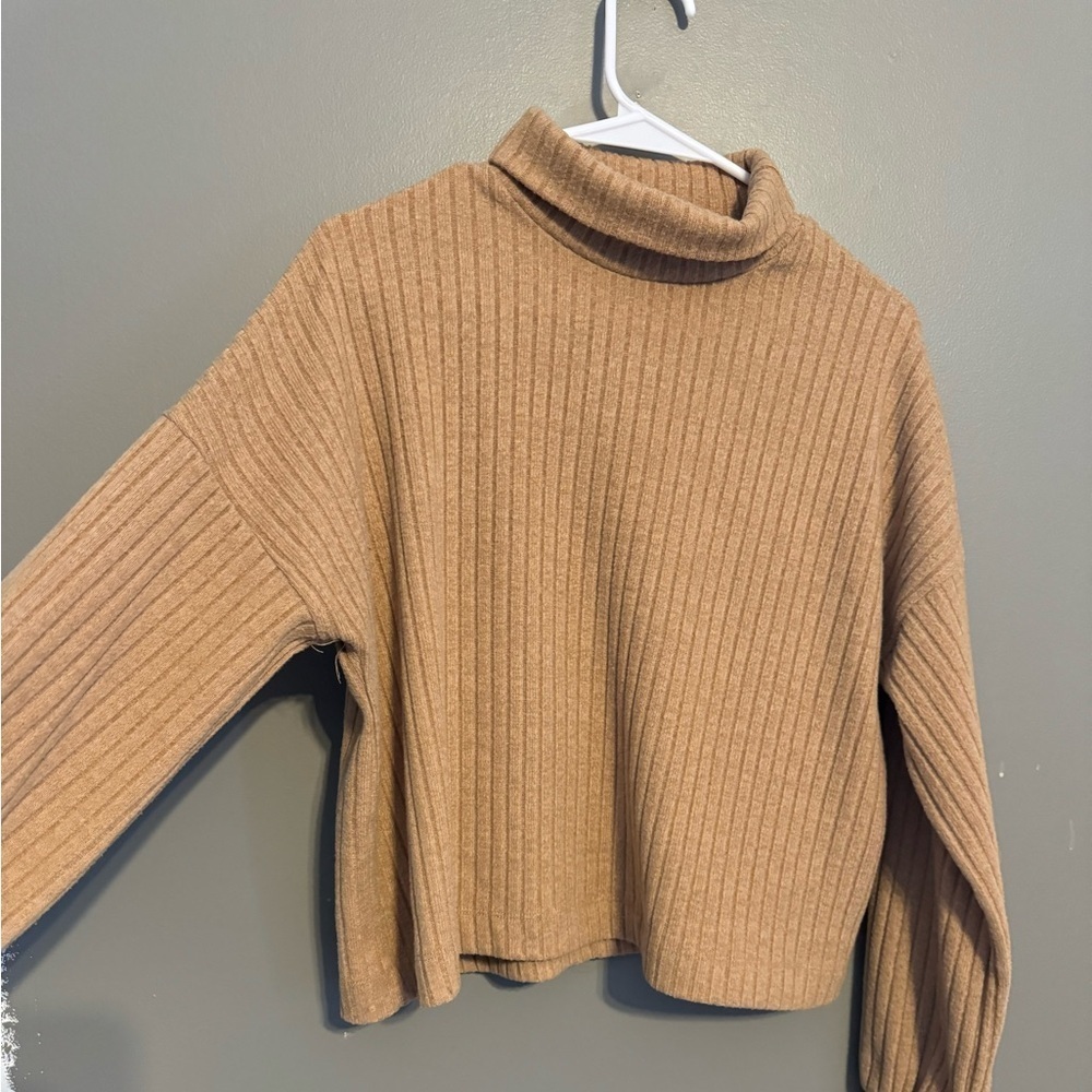 Cozy Tan Ribbed Sweater - Picture 2 of 2